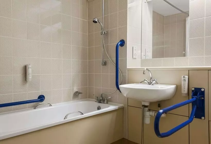 Standard-invahuone, Days Inn Hotel Bradford Leeds