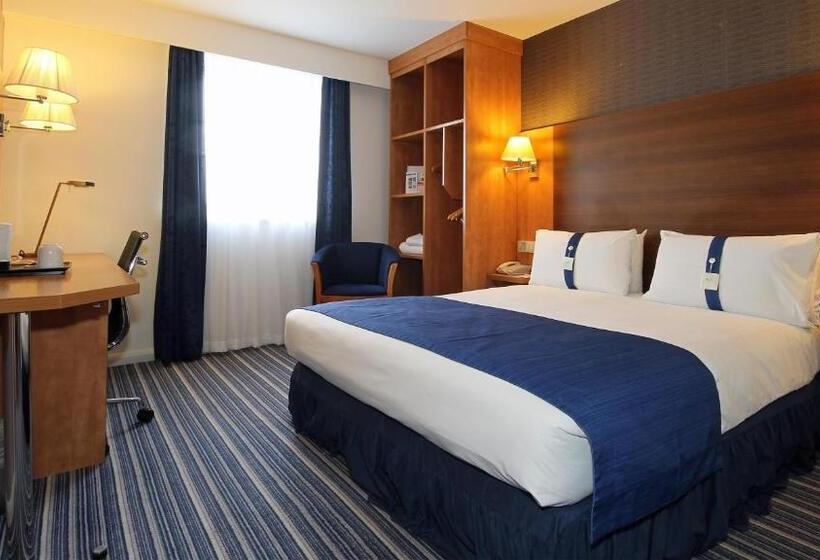 Номер Стандарт Адаптированный для Инвалидов, Holiday Inn Express Nuneaton, An Ihg