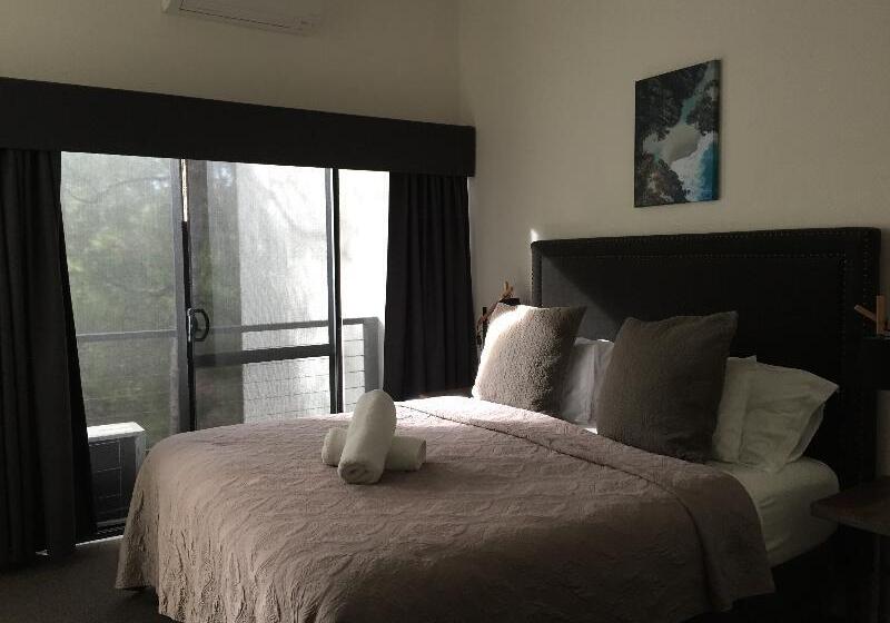 １ベッドルームアパートメント, Margarets Forest