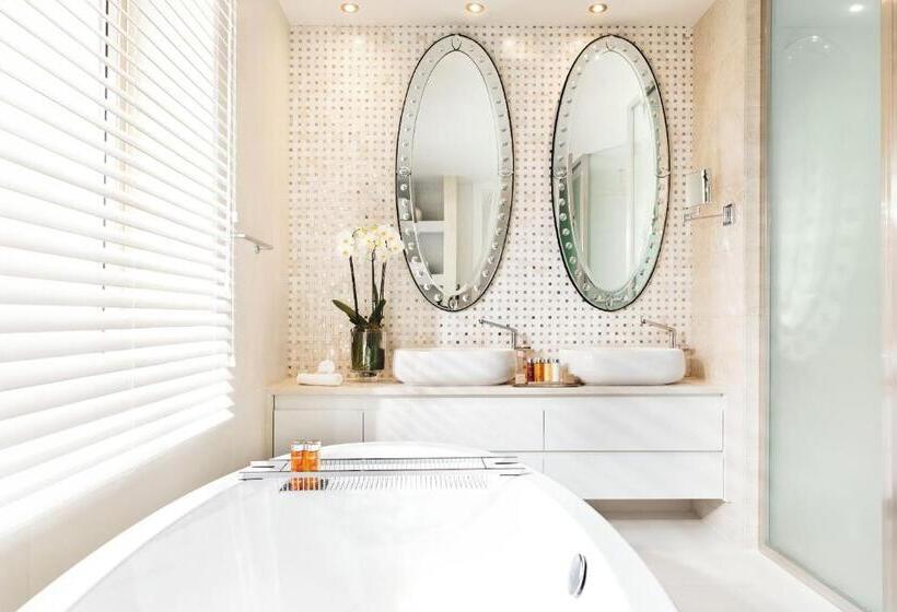 غرفة قياسية بالطابق الأرضى, Sani Club