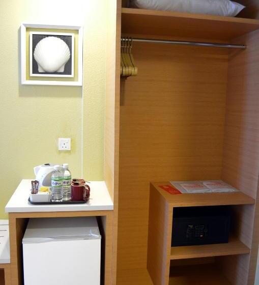 غرفة ديلوكس سرير كينج, Hompton By The Beach Penang