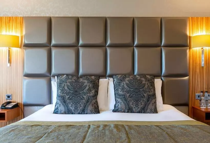 キングサイズベッドのデラックスルーム, The Park Royal Hotel & Spa