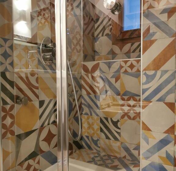 豪华房间, Vecchia Mottola Albergo Diffuso