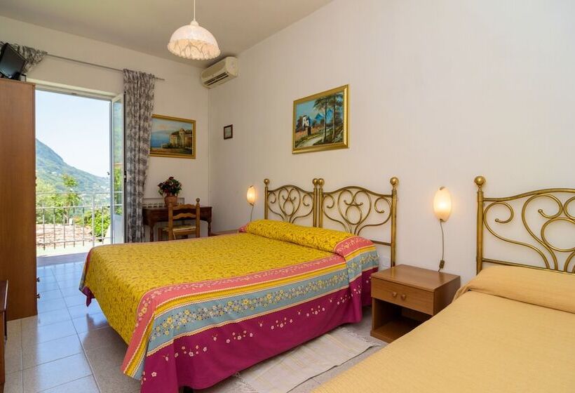 スタンダード４人部屋, Villa Fiorentina