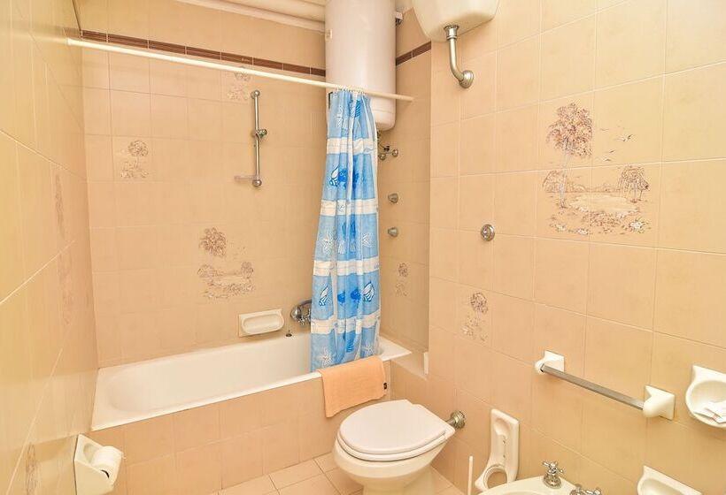 スタンダード４人部屋, Villa Fiorentina