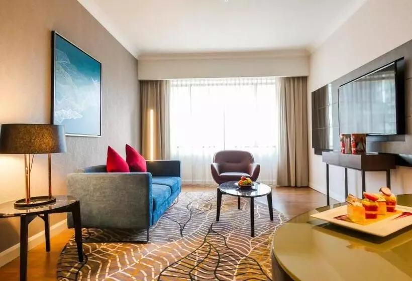 キングサイズベッドのジュニアスイート, Novotel Kuala Lumpur City Centre