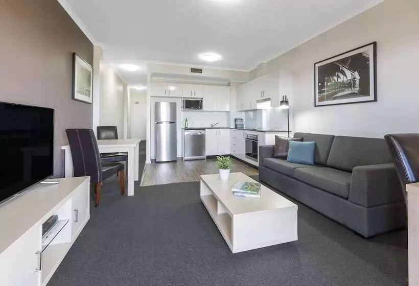 آپارتمان 1 خوابه, Oaks Sydney Goldsbrough Suites