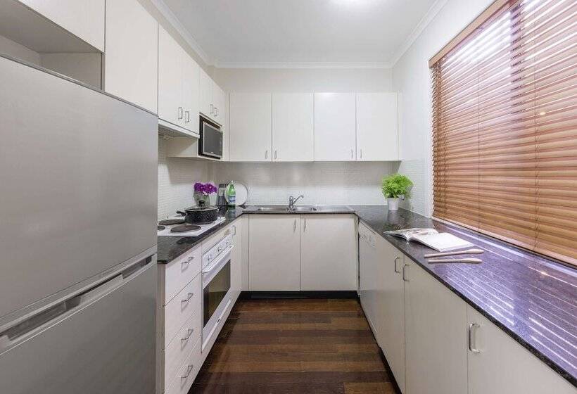 침실 2개 아파트, Oaks Sydney Goldsbrough Suites