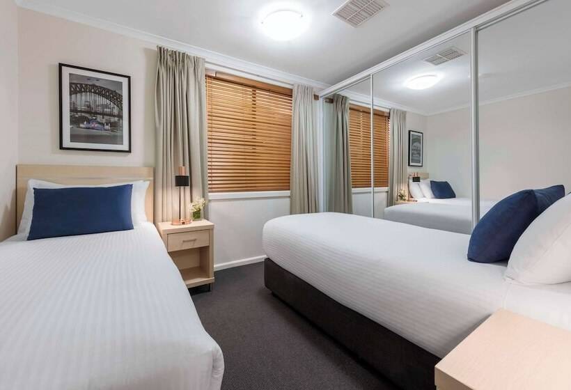 2 베드룸 이그제큐티브 아파트, Oaks Sydney Goldsbrough Suites