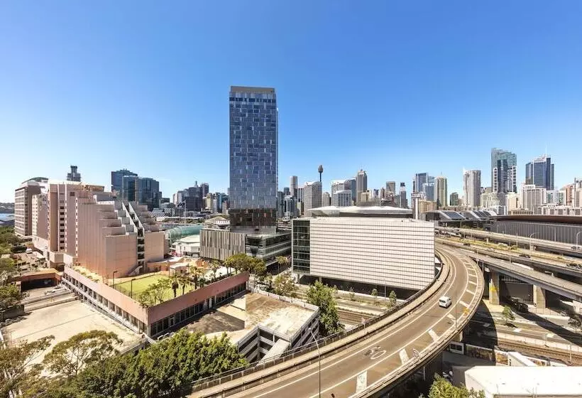 آپارتمان مدیریتی 2 خوابه, Oaks Sydney Goldsbrough Suites