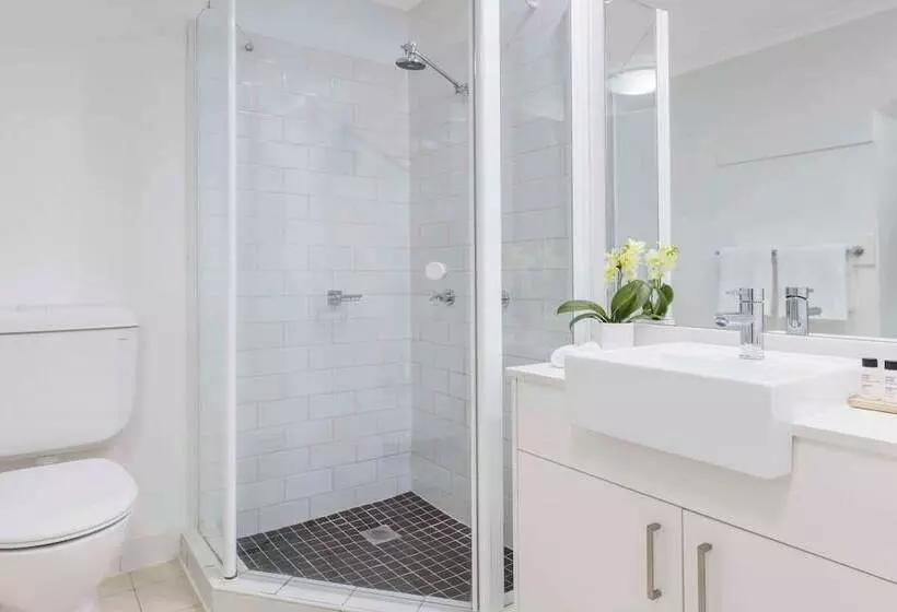 آپارتمان مدیریتی 2 خوابه, Oaks Sydney Goldsbrough Suites