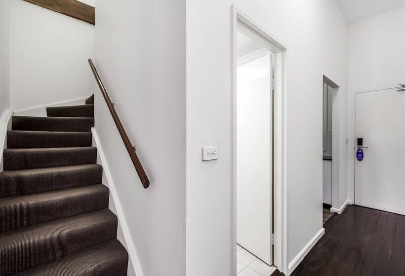 침실 2개 아파트, Oaks Sydney Goldsbrough Suites