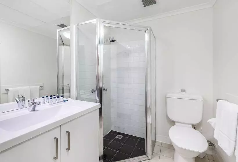 آپارتمان مدیریتی 2 خوابه, Oaks Sydney Goldsbrough Suites