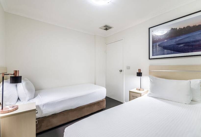 2 베드룸 이그제큐티브 아파트, Oaks Sydney Goldsbrough Suites