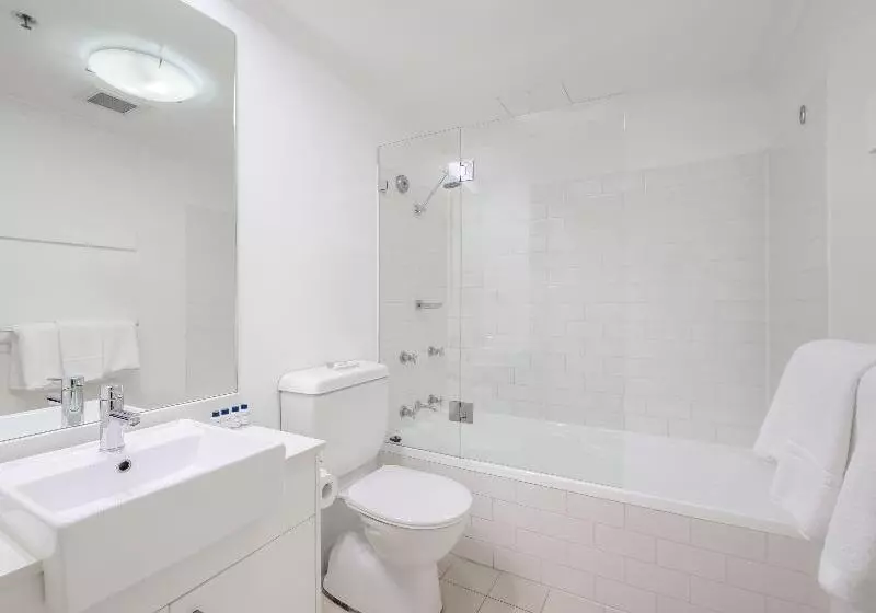 آپارتمان مدیریتی 2 خوابه, Oaks Sydney Goldsbrough Suites