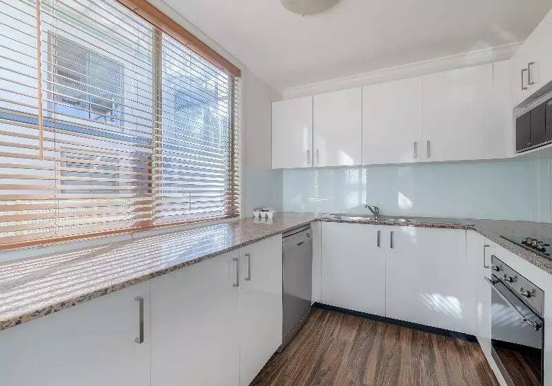 آپارتمان مدیریتی 2 خوابه, Oaks Sydney Goldsbrough Suites