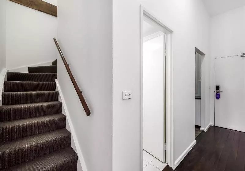 آپارتمان 2 خوابه, Oaks Sydney Goldsbrough Suites