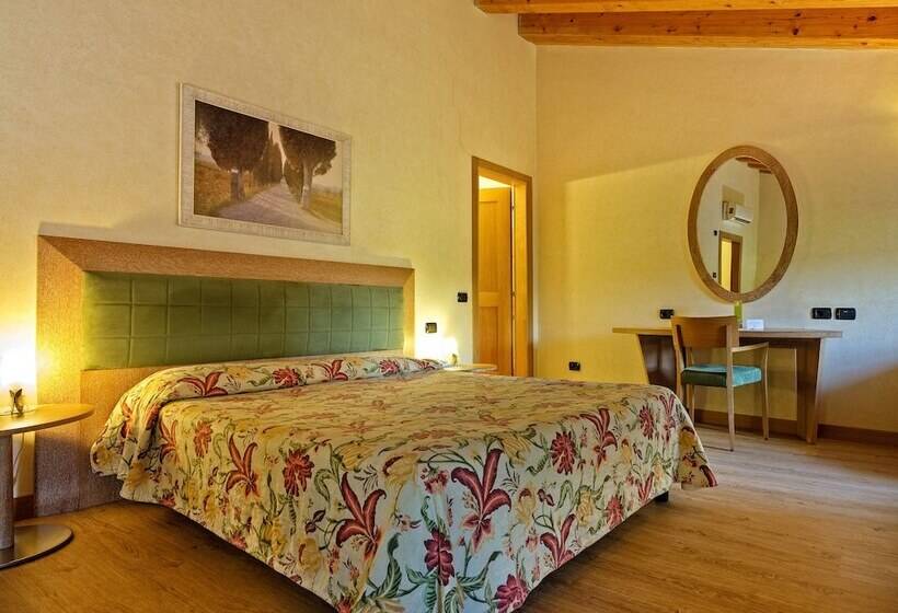 Люкс, Active Hotel Paradiso