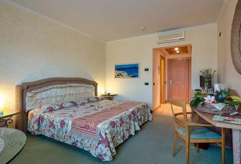 スーペリアールーム, Active Hotel Paradiso