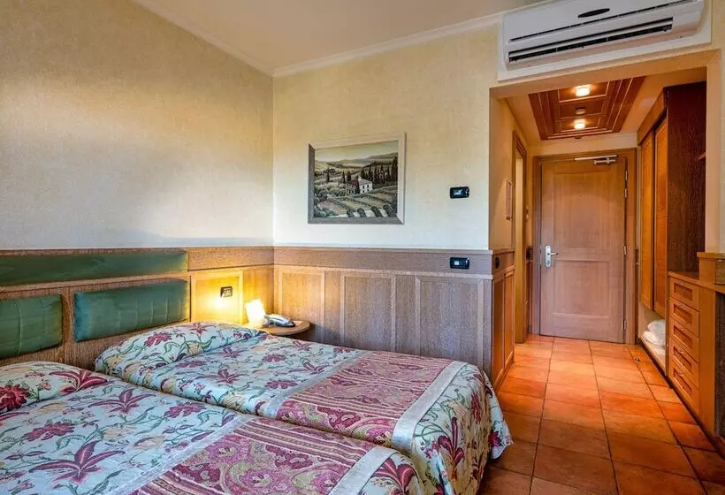 エコノミールーム, Active Hotel Paradiso