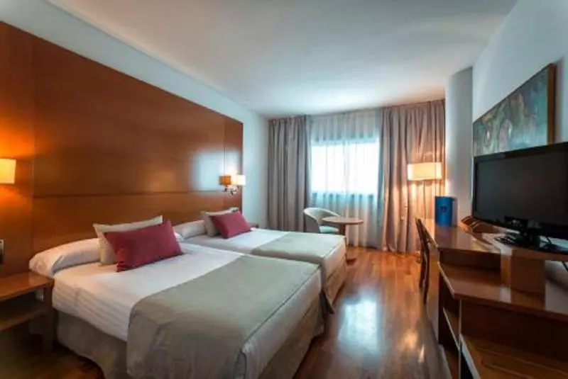 スイート, Active Hotel Paradiso