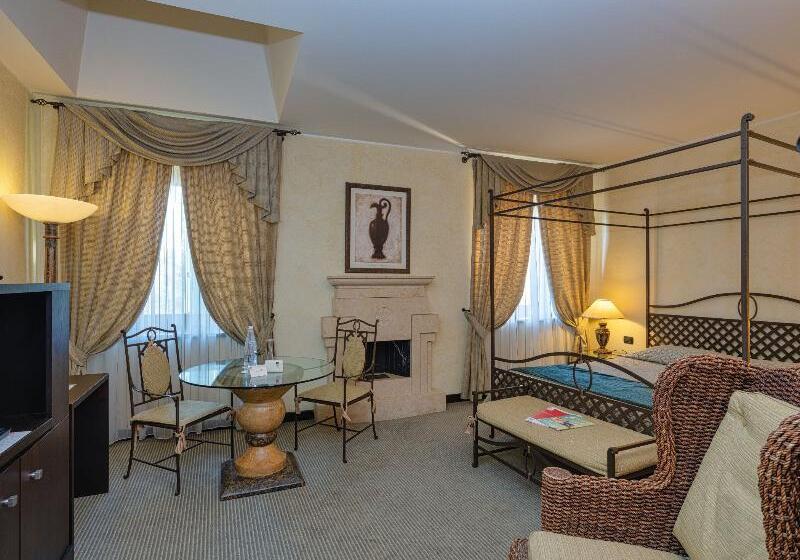 Полулюкс, Active Hotel Paradiso