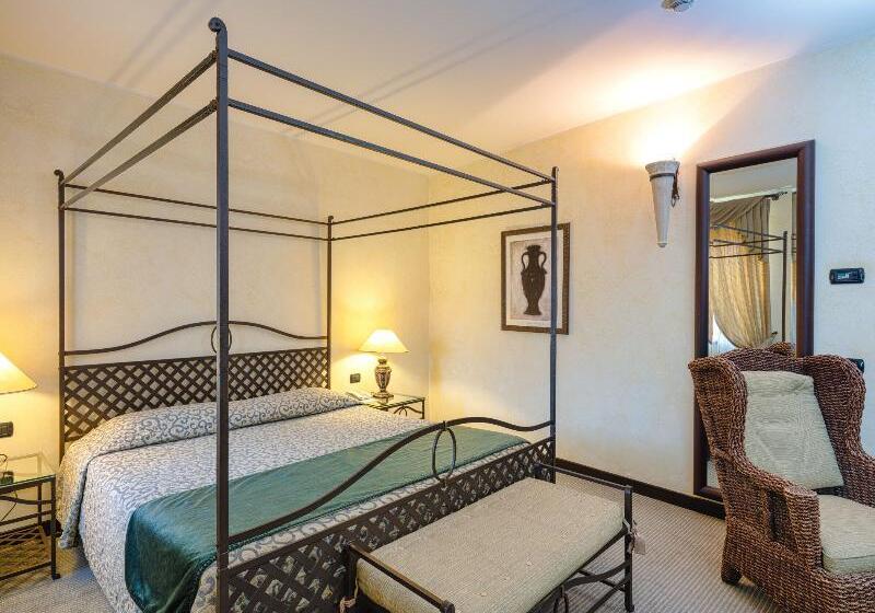 Полулюкс, Active Hotel Paradiso