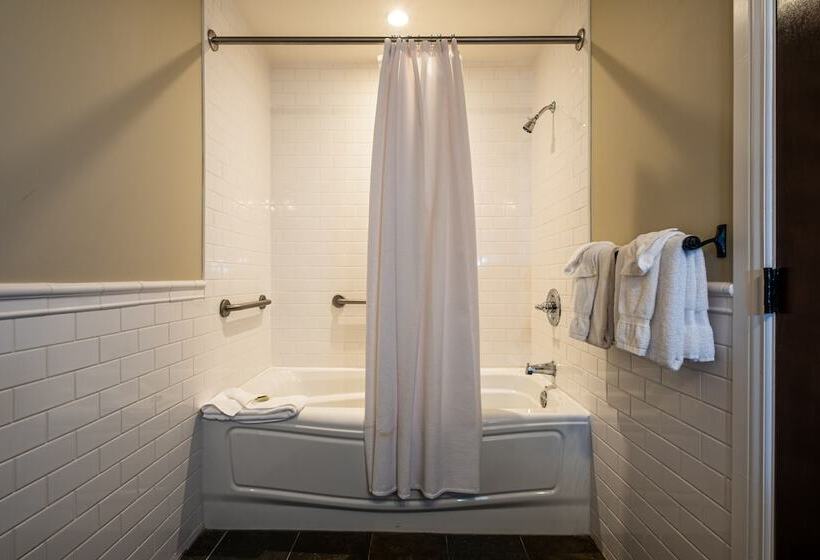 סוויטה, Chateau Beauvallon