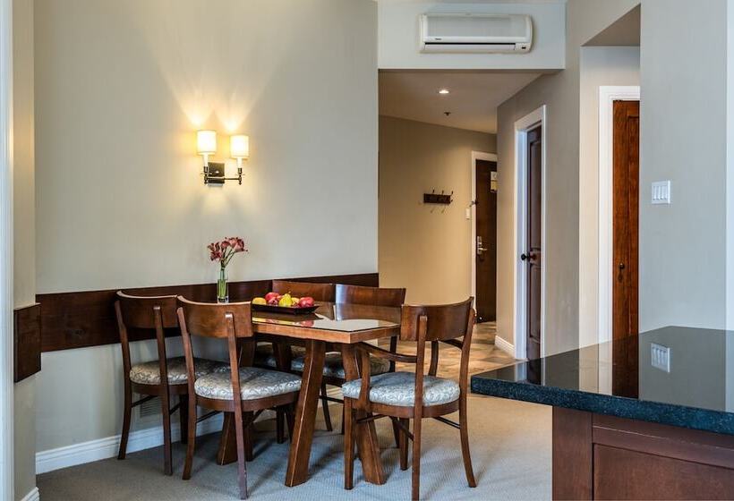 סוויטת 3 חדרי שינה, Chateau Beauvallon