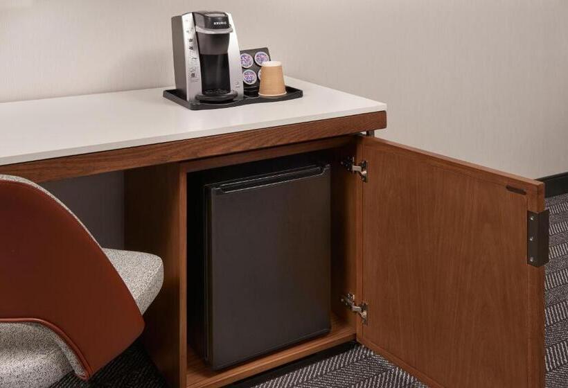 带大床的标准间, Courtyard By Marriott Toronto Mississauga/meadowvale