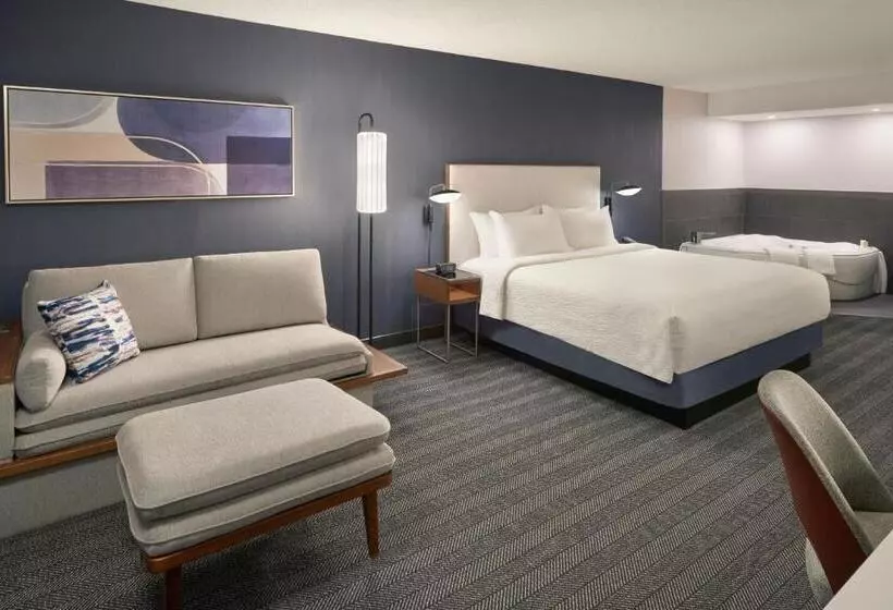 اتاق استاندارد با تخت بزرگ, Courtyard By Marriott Toronto Mississauga/meadowvale