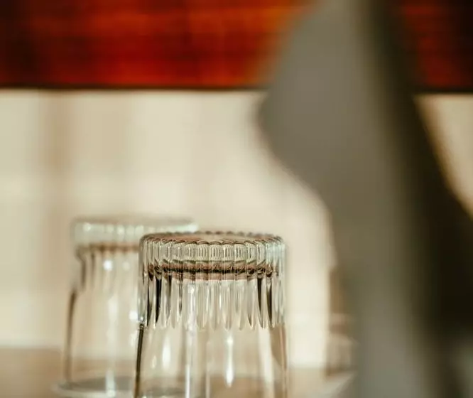 اتاق استاندارد با تخت دوبل, Ghent Marriott