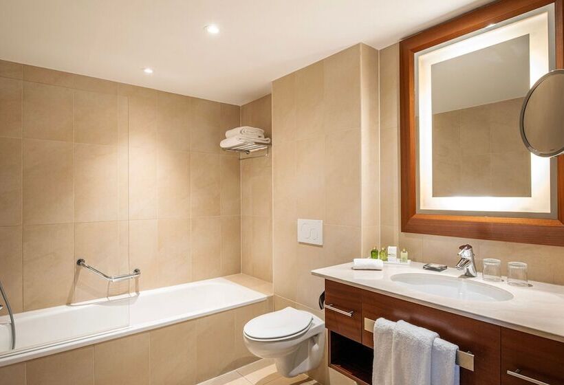 Семейный Номер, Ghent Marriott