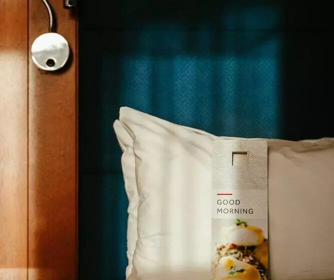 اتاق خانوادگی, Ghent Marriott