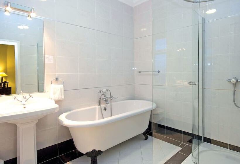 Номер Superior, Imperial