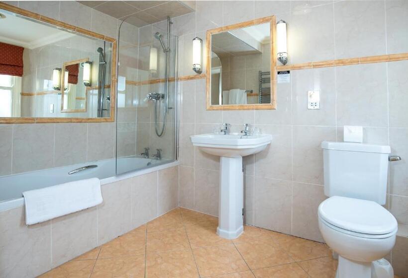 Номер Стандарт Вид на Море, Imperial