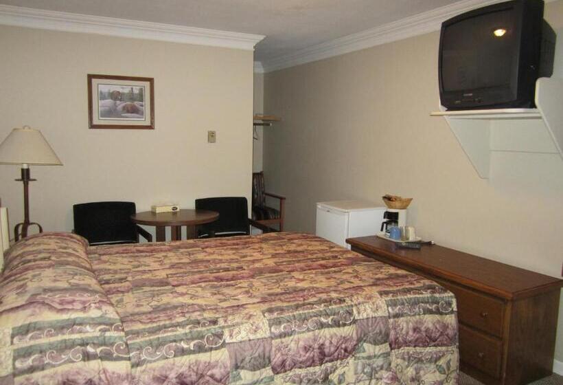 Номер Стандарт, Travelodge By Wyndham Merritt