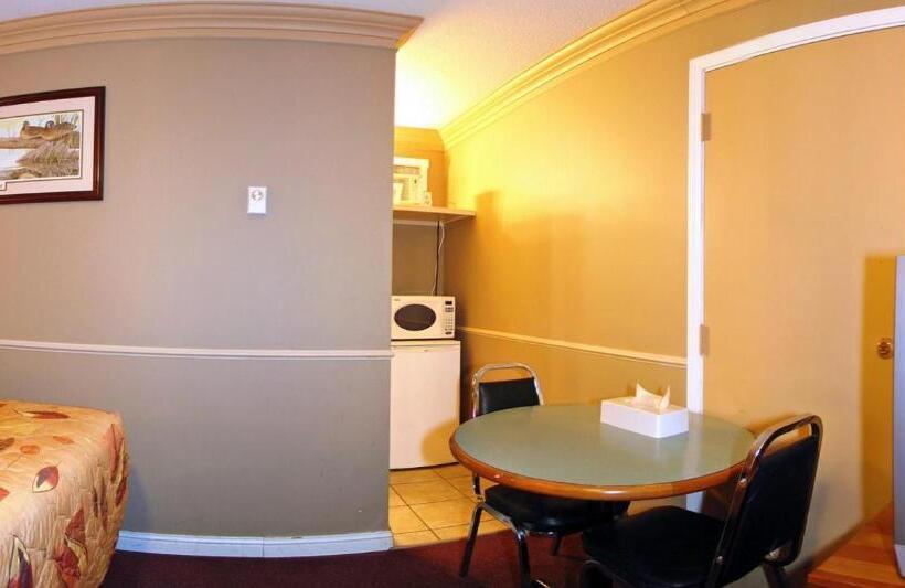 스탠다드 룸 더블 침대 2개, Travelodge By Wyndham Merritt