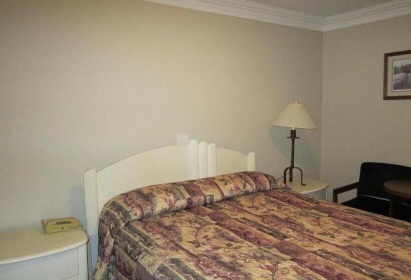 침실 2개 스위트, Travelodge By Wyndham Merritt