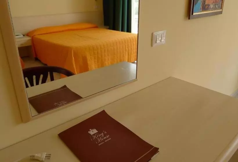 اتاق استاندارد سه نفره, King S House Hotel Resort
