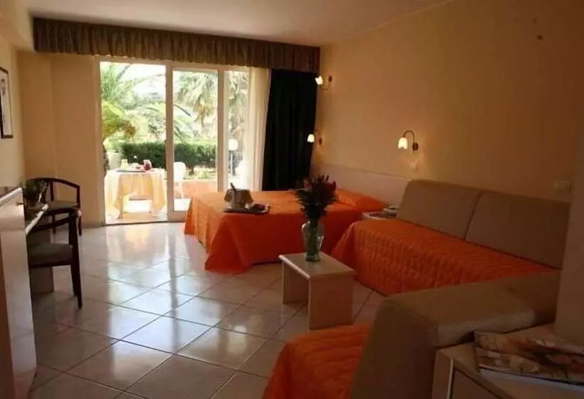 اتاق خانوادگی, King S House Hotel Resort