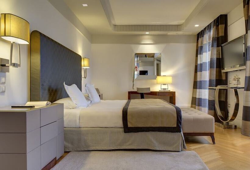 Полулюкс, Meliá Genova