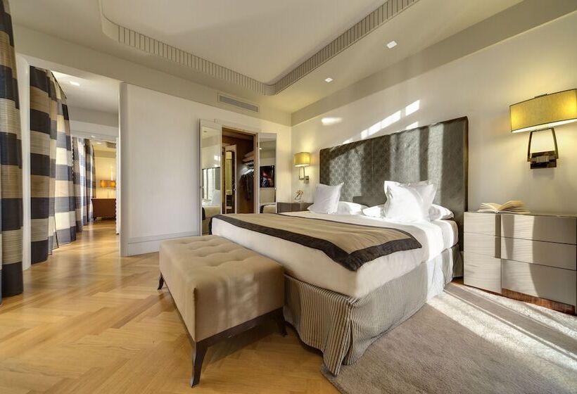 Люкс с Террасой, Meliá Genova