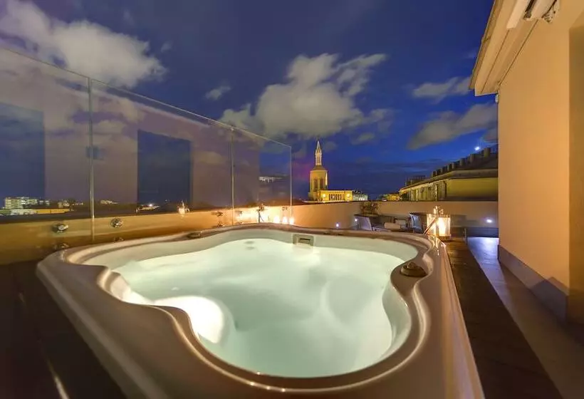 سوئیت پرزیدنت, Meliá Genova
