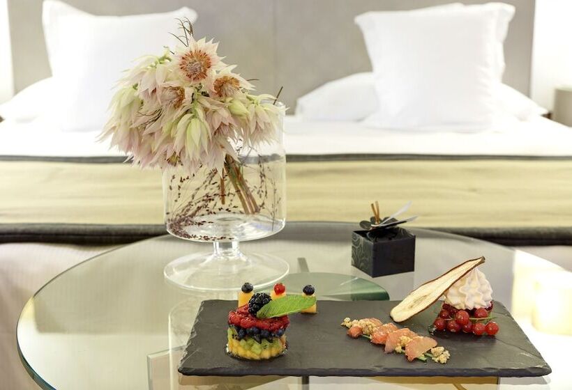 Классический Номер, Meliá Genova