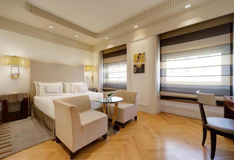 Номер Стандарт, Meliá Genova