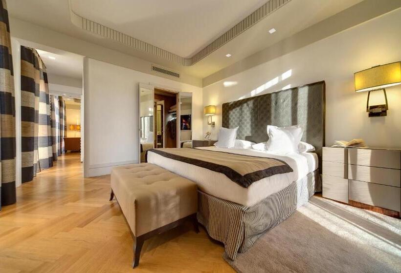 Люкс с Террасой, Meliá Genova