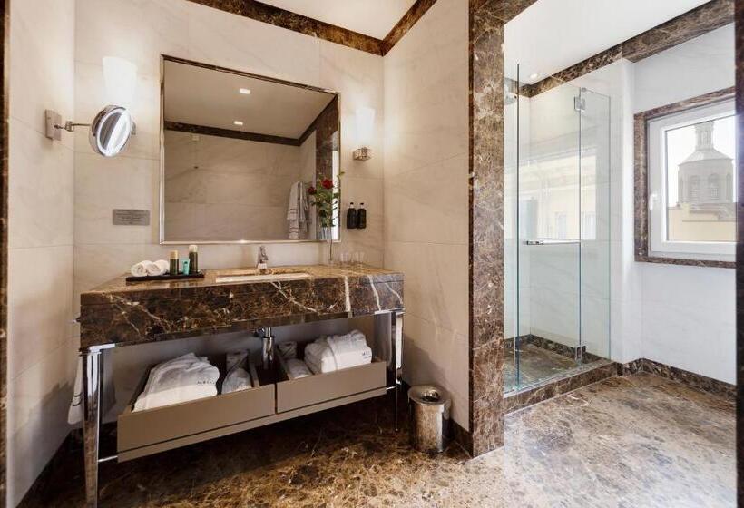 Номер Стандарт с Террасой, Meliá Genova