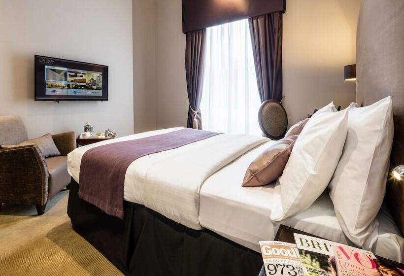 标准间, Montagu Place