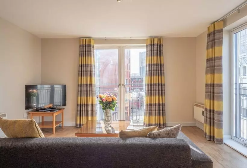 آپارتمان 1 خوابه, Premier Suites Birmingham